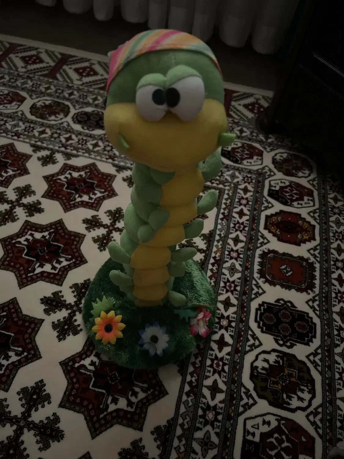 عروسک|اسباب‌بازی بچه|گنبد کاووس, |دیوار