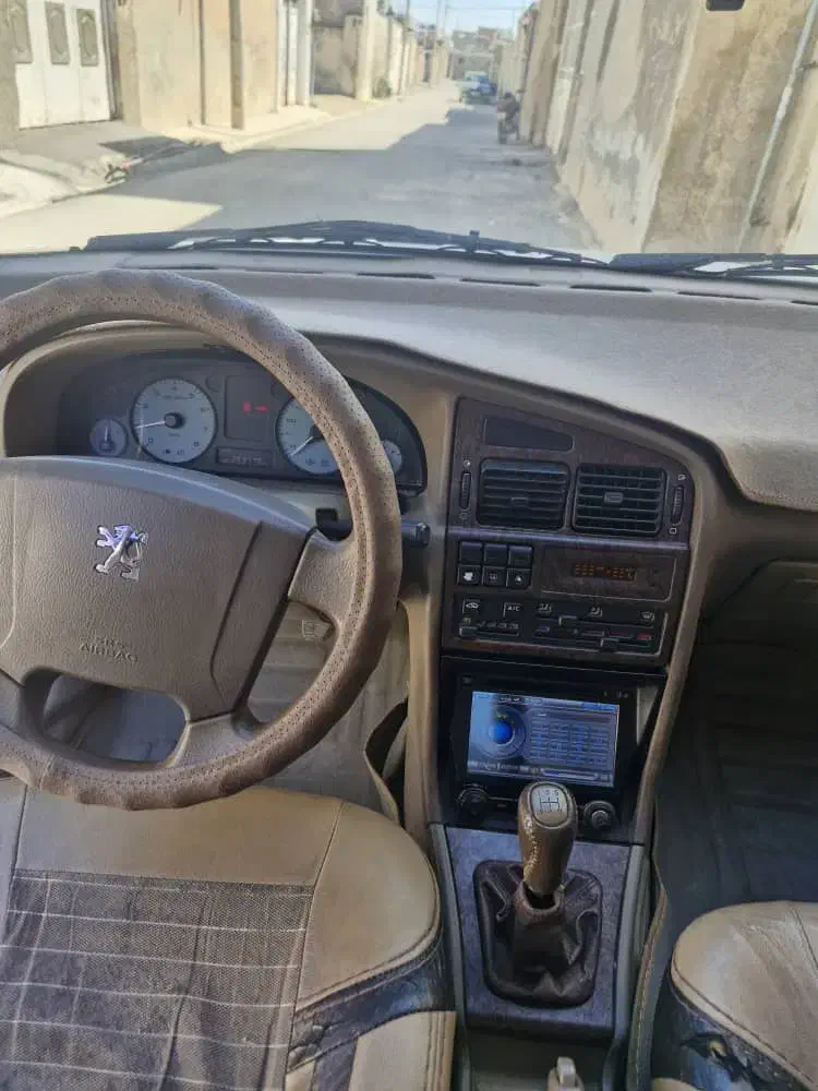 پارس|خودرو سواری و وانت|مرودشت, کناره|دیوار