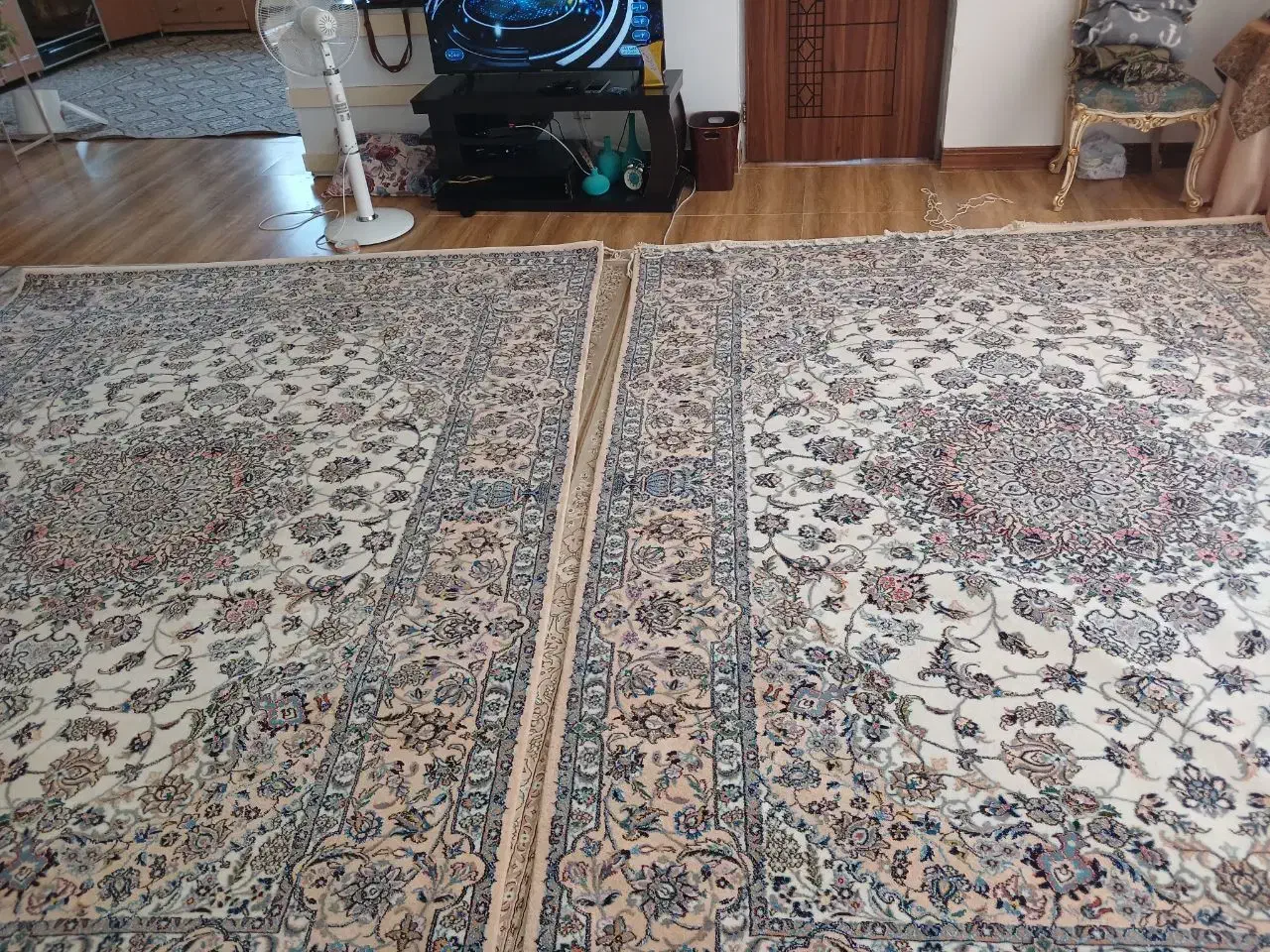 9متری جفت فرش دستبافت نایین|فرش|اصفهان, سرشبادران|دیوار