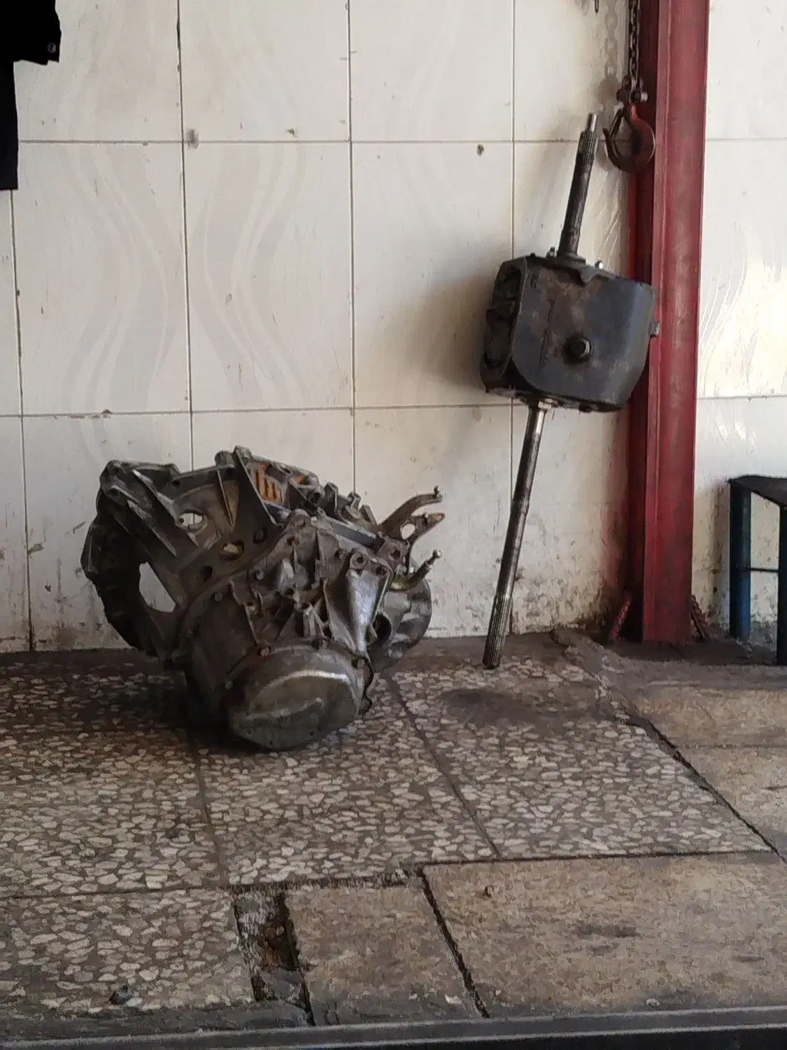 گیربکس وانت و پژو.|قطعات یدکی و لوازم جانبی|بهارستان, |دیوار