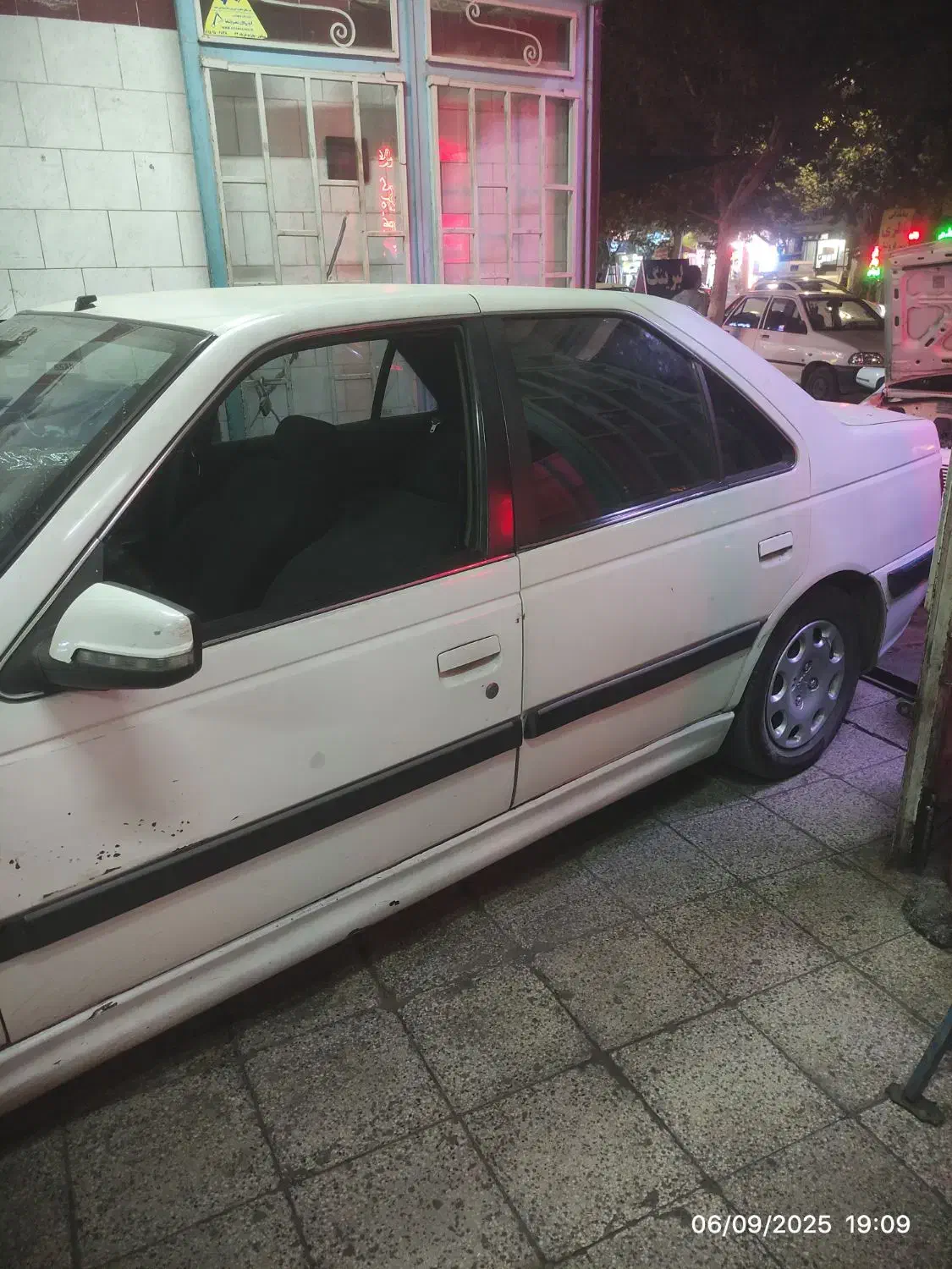 پژو پارس ۱۳۸۹/۱۲/۲۵|خودرو سواری و وانت|نیشابور, سرآب کوشک|دیوار