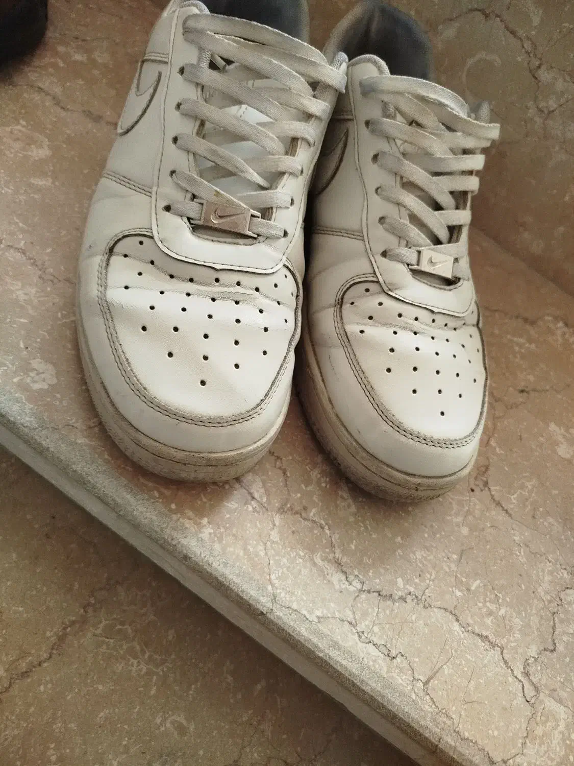 نیم بوت و کتونی|کیف، کفش، کمربند|پاکدشت, پاکدشت (مامازند)|دیوار