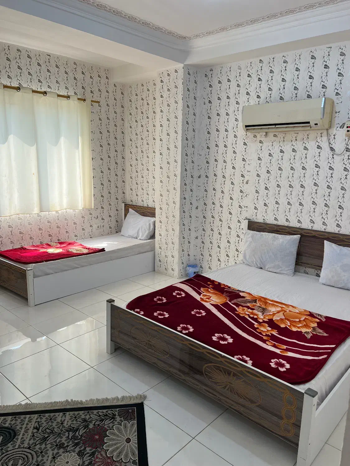 واحدیکخوابه مبله تمیزه و شیک نزدیک مرکز خرید|اجارهٔ کوتاهمدت ویلا و باغ|قشم, |دیوار