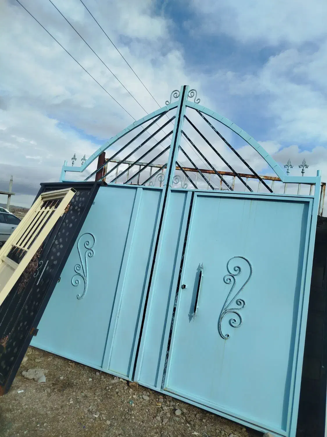 درب پنجره|مصالح و تجهیزات ساختمان|میاندوآب, |دیوار