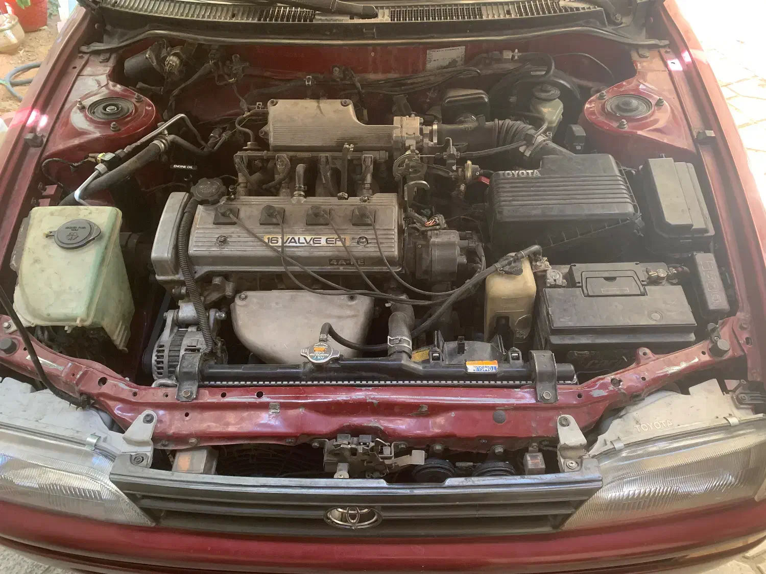 تویوتا کرولا۱۹۹۴قرمز|خودرو سواری و وانت|سنندج, |دیوار