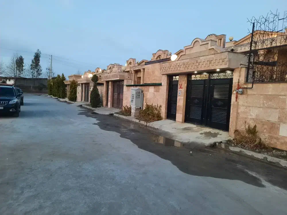 سخواب استخر دار شهرک آیلی|اجارهٔ کوتاهمدت ویلا و باغ|فریدونکنار, |دیوار