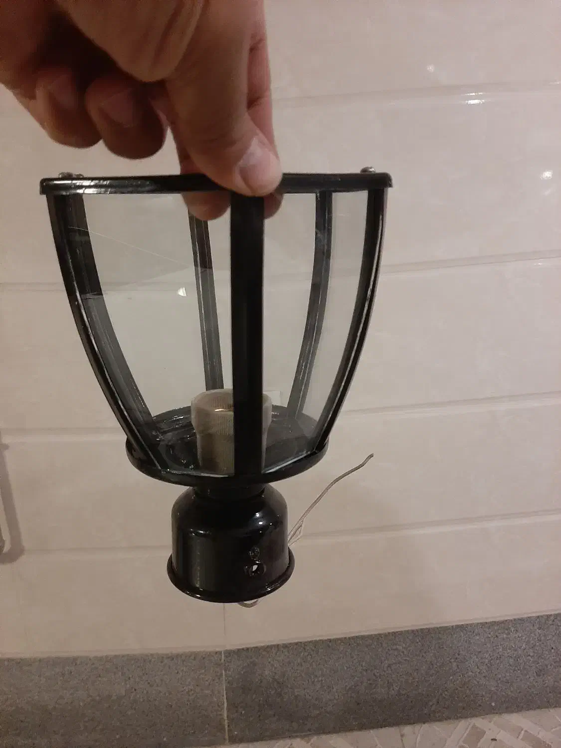 چراغ باغی ایستاده فلزی|لوستر و چراغ آویز|ارومیه, |دیوار