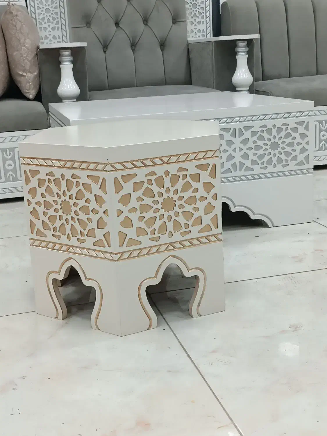 تولیدی جلو مبلی خلیجی|مبلمان خانگی و میز عسلی|اهواز, گلستان|دیوار