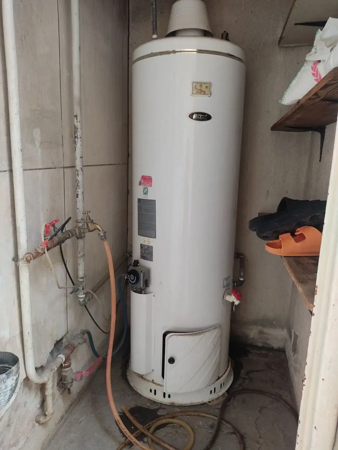 آبگرمکن ایستاده لورچ|آبگرمکن، پکیج، شوفاژ|تهران, محمودیه|دیوار