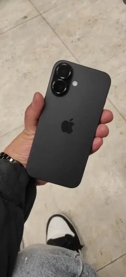 آیفون 16 نرمال|موبایل|زاهدان, |دیوار