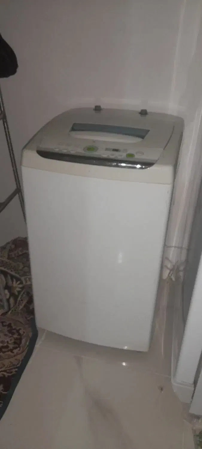 فریزر نو  و لباسشویی  کارکرده|ماشین لباسشویی و خشک‌کن لباس|ایذه, |دیوار