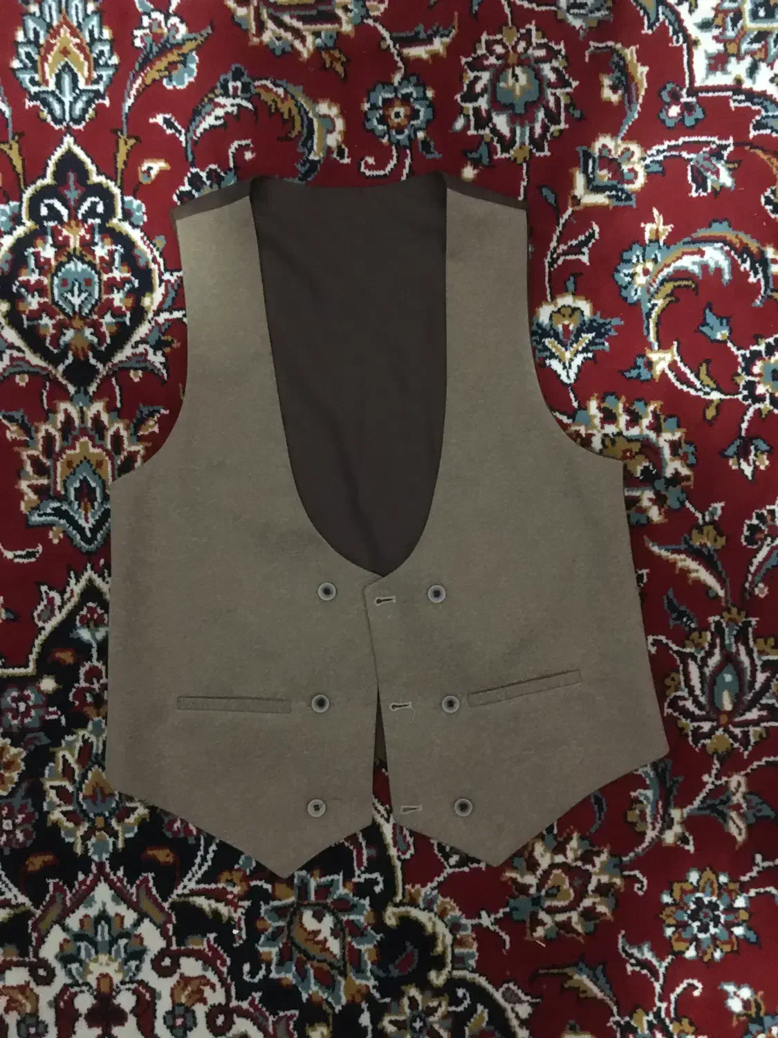 کت و شلوار و جلیقه نو|لباس|شیروان (خراسان), |دیوار