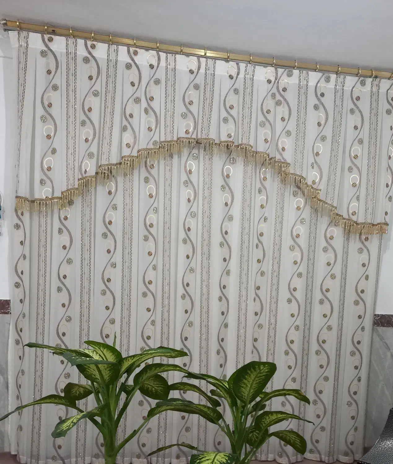 پرده جنس خوب اندازه ۳ در ۲ونیم|پرده، رانر، رومیزی|قروه, |دیوار