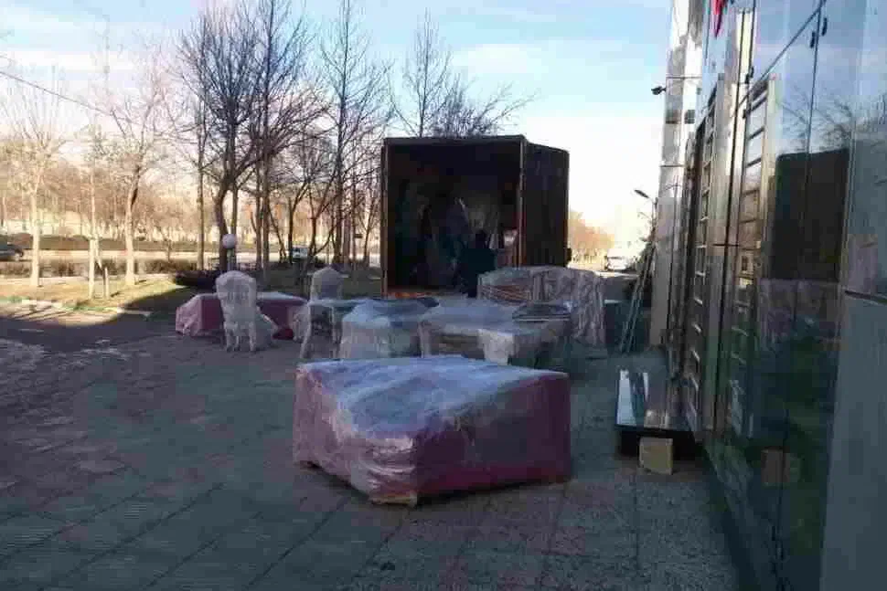 اثاثکشی حمل بار اثاثیه منزل باربری تضمینی کارگر|خدمات حمل و نقل|کاشان, امیرکبیر|دیوار