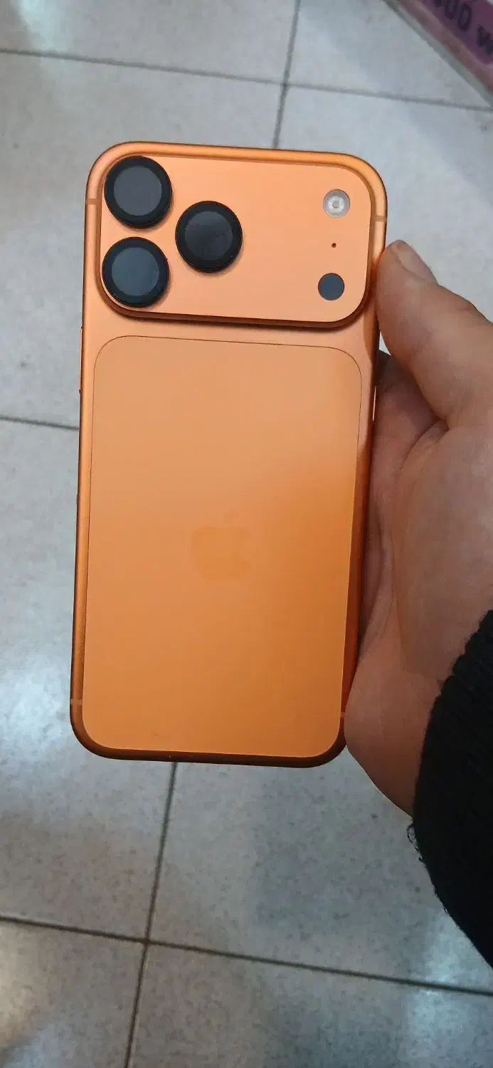 اپل آیفون ایفون ۱۷ پرومکس ۲۵۶ گیگ نارنجی zaa|موبایل|مشهد, حرم مطهر رضوی|دیوار