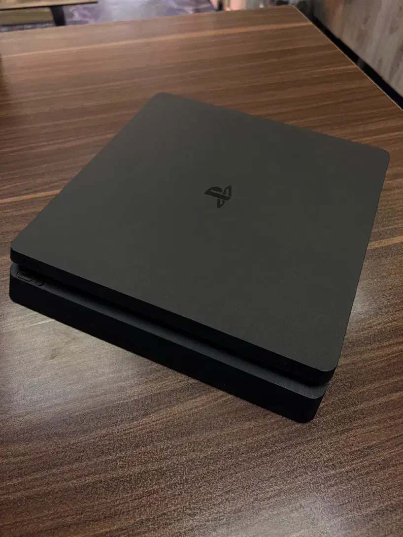 Ps4 slim آکبند با لوازم|کنسول، بازی ویدئویی و آنلاین|ری, دولتآباد|دیوار