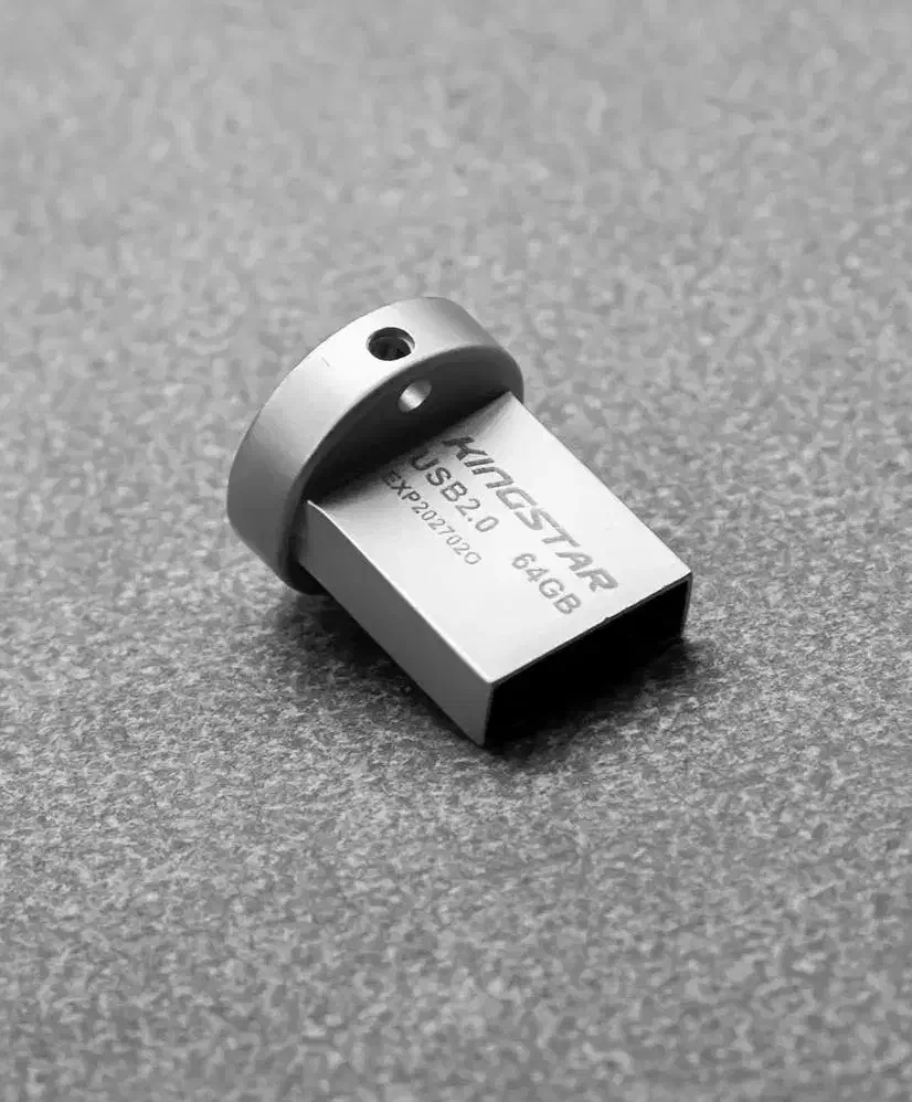 فلش مموری 64کینگ استار گارانتی متین|قطعات و لوازم جانبی رایانه|مشهد, بهمن|دیوار