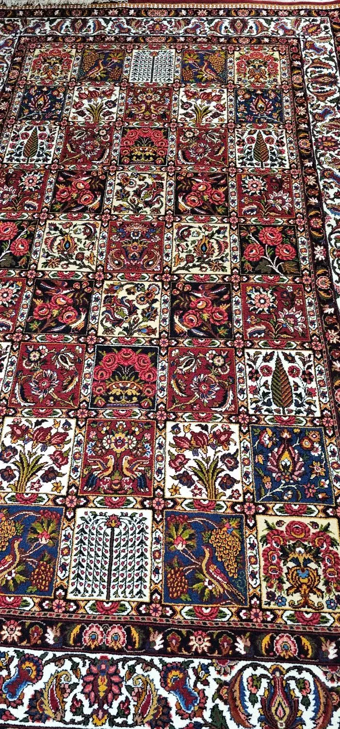 فرش دستباف طرح خشتی چالشتر|فرش|اصفهان, شهریار|دیوار