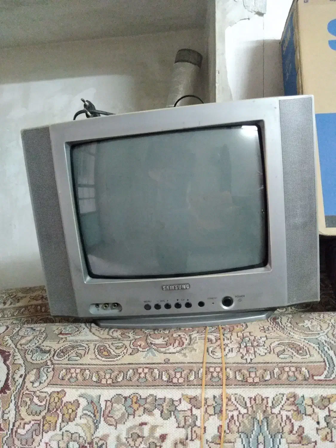 تلویزیون|تلویزیون و پروژکتور|بروجرد, |دیوار