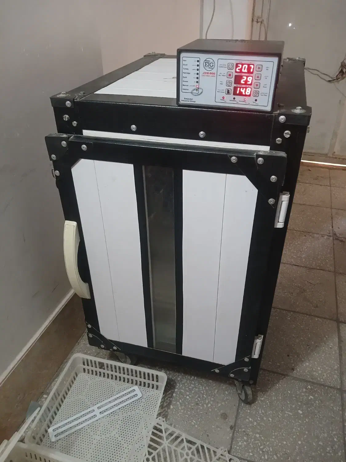 دستگاه جوجه کشی سخنگو|لوازم جانبی حیوانات|قم, باجک یک|دیوار