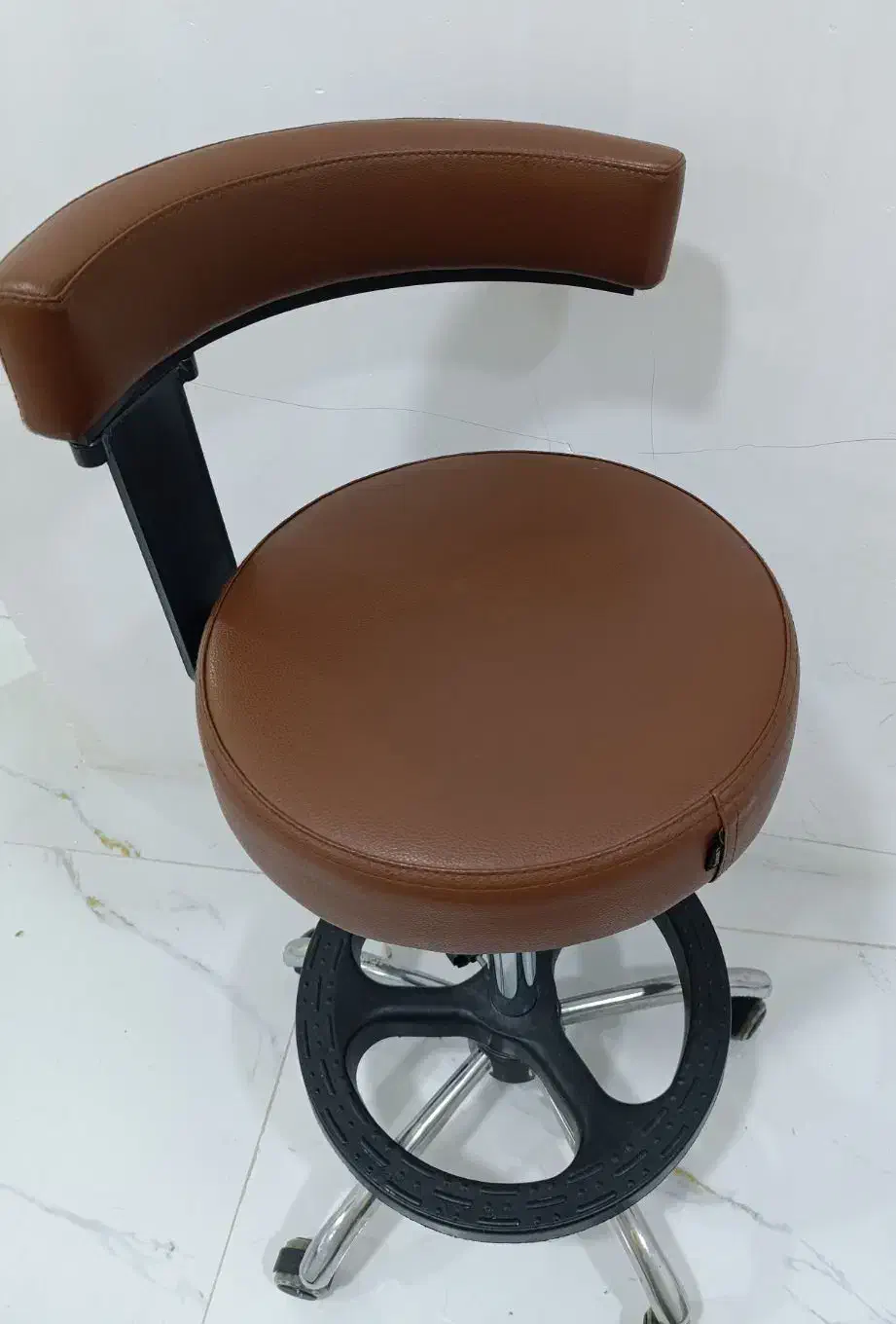 صندلی سالنی|میز و صندلی غذاخوری|اندیمشک, |دیوار