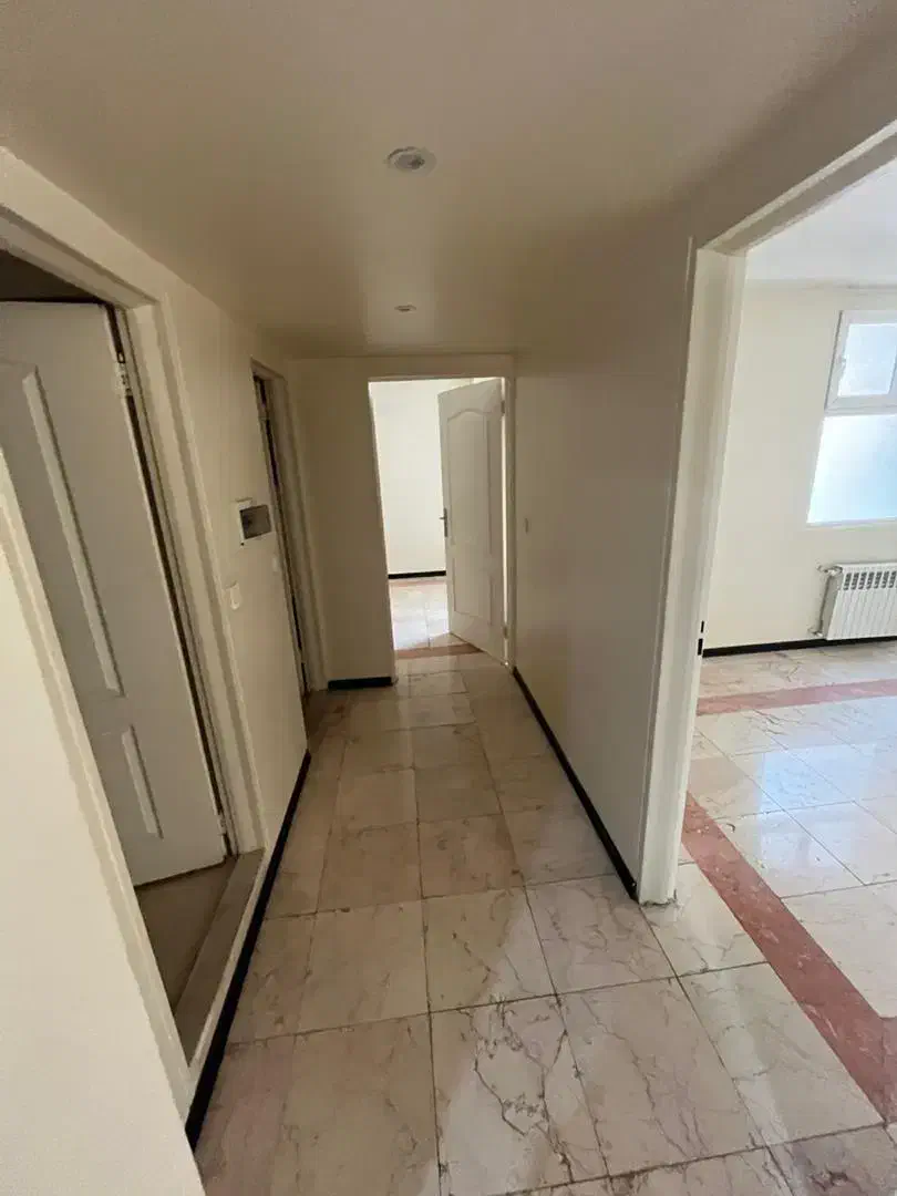 آپارتمان ۱۳۵متر/سه خواب/فول/میدان ملت