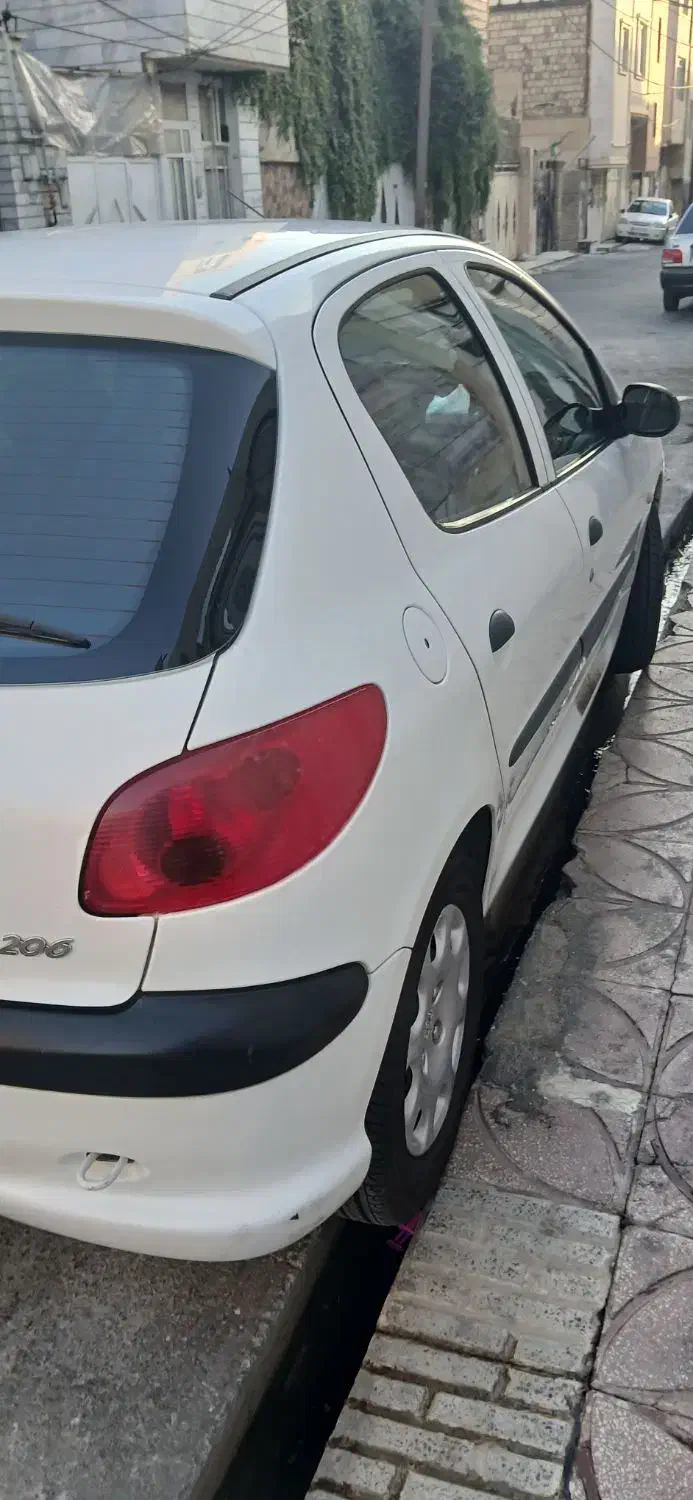 پژو ۲۰۶ مدل ۹۸ تیپ۲ موتور tu3|خودرو سواری و وانت|کرج, حصارک پایین|دیوار