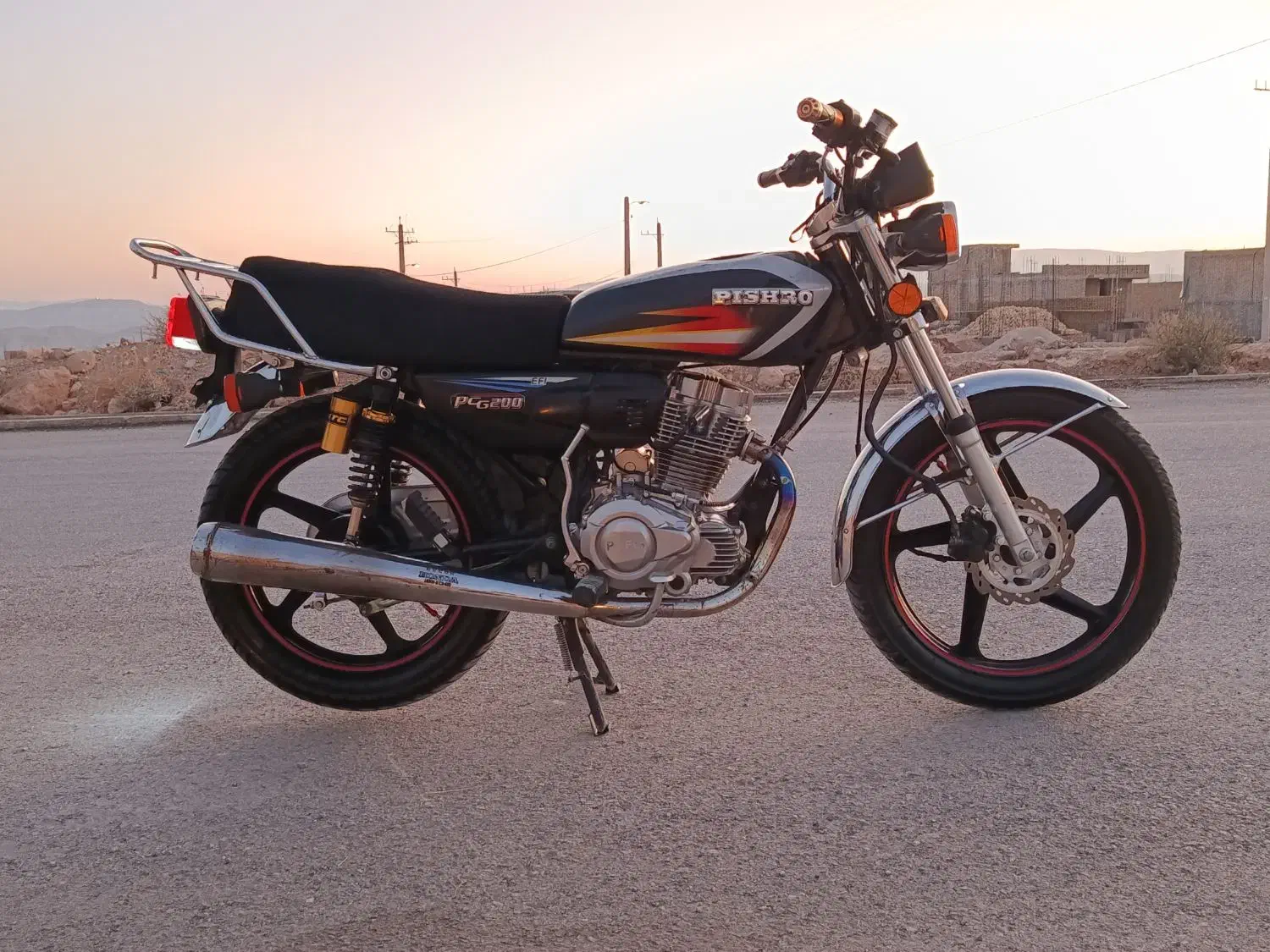 موتور 200 پیشرو فول بالانسر|موتورسیکلت|قیروکارزین, |دیوار