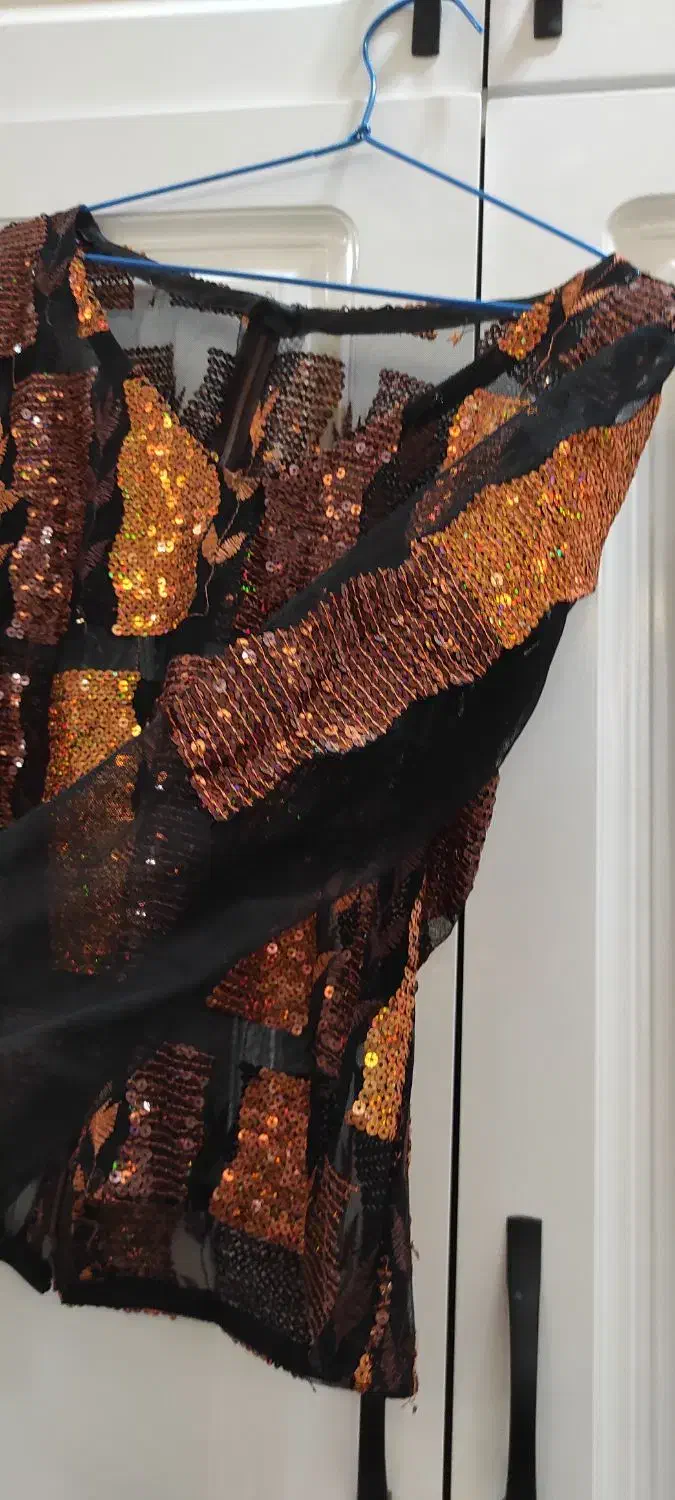 لباس مجلسی|لباس|مشهد, شهید قربانی|دیوار