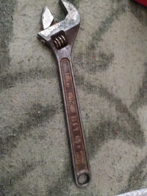 ابزارآلاتآچارفرانسه|ابزارآلات|نجفآباد, معرفت|دیوار