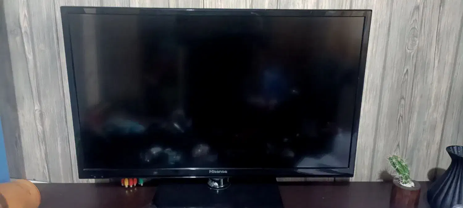 تلویزیون۳۲ هایسنس درحد|تلویزیون و پروژکتور|آمل, |دیوار