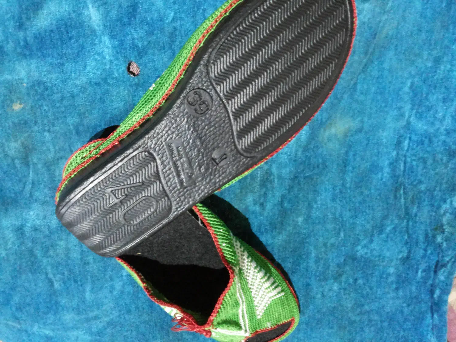 دمپایی سنتی ابریشمی دست بافت ودست دوز|کیف، کفش، کمربند|گرگان, |دیوار