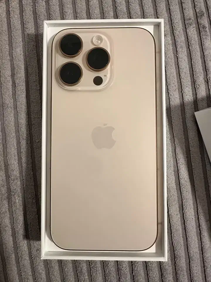 آیفون 16 پرو 256 گیگ در حد|موبایل|قم, زنبیل آباد|دیوار