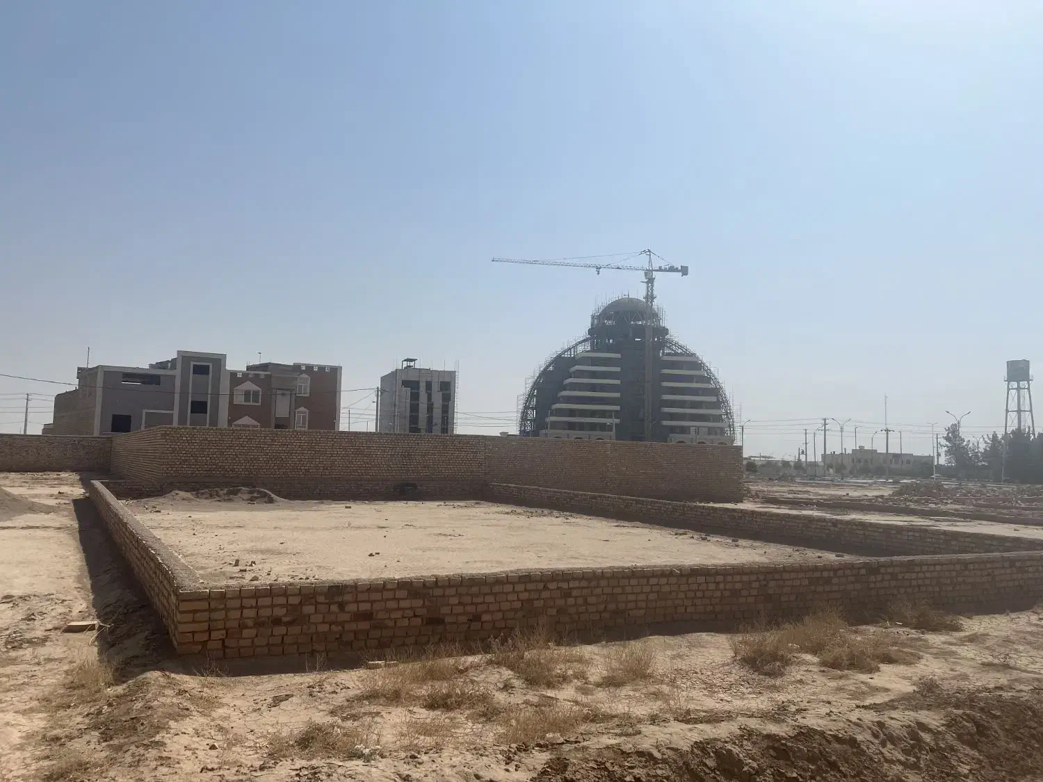 زمین بدر آباد رو ب روی هتل|فروش زمین و ملک کلنگی|میبد, |دیوار