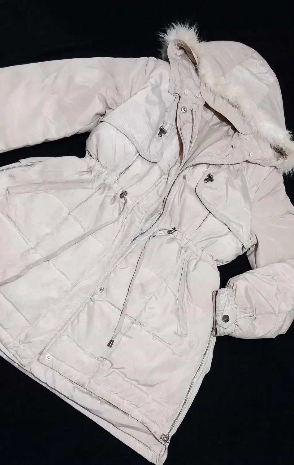 کاپشن|لباس|نورآباد, |دیوار