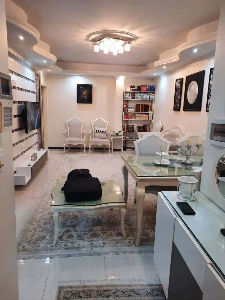 ۶۸ متر مجیدیه جنوبی گلبرگ غربی خ صفایی|فروش آپارتمان|تهران, مجیدیه|دیوار