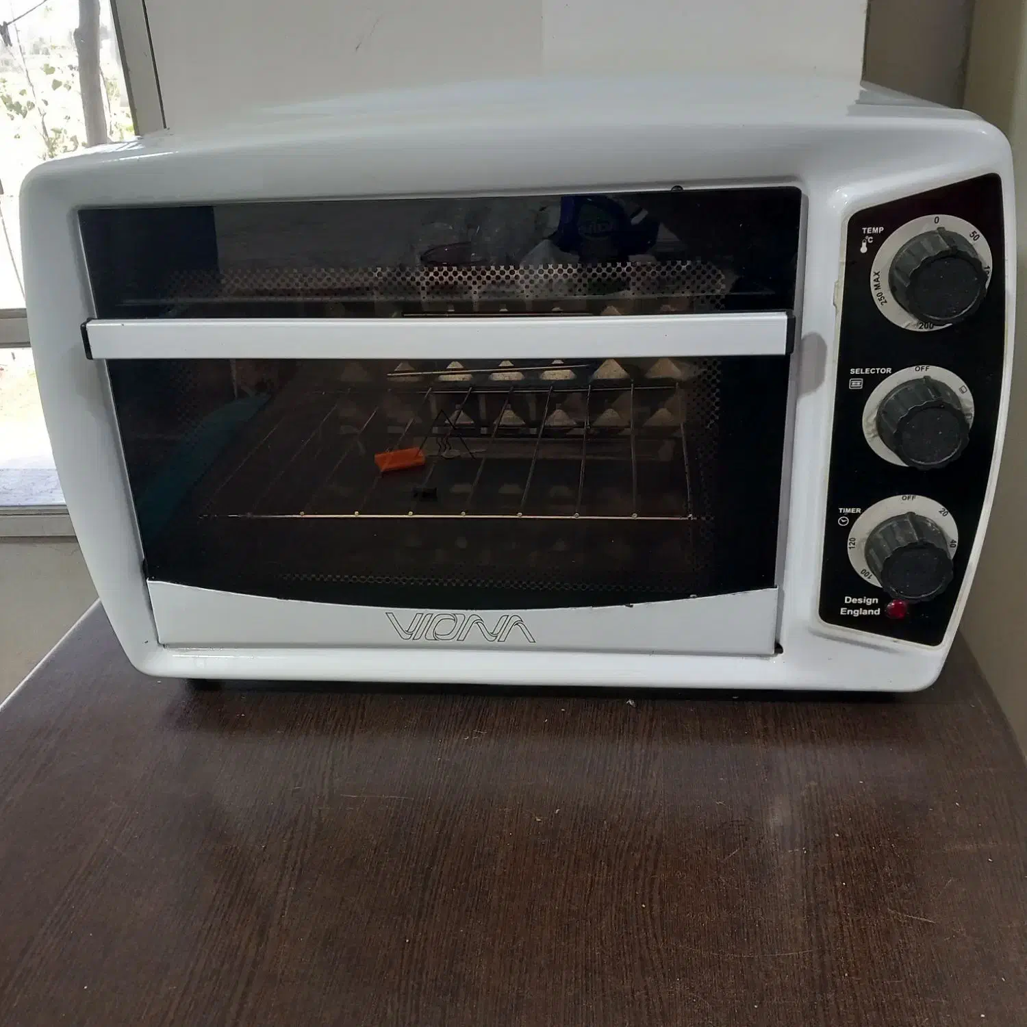 یک عدد توستر|اجاق گاز و لوازم برقی پختوپز|کوچصفهان, |دیوار