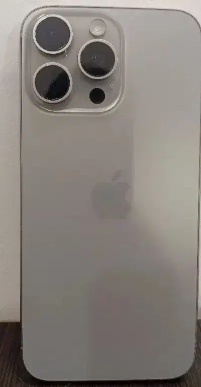 اپل iPhone 15 Pro Max با حافظهٔ ۲۵۶ گیگابایت|موبایل|کوهدشت, |دیوار