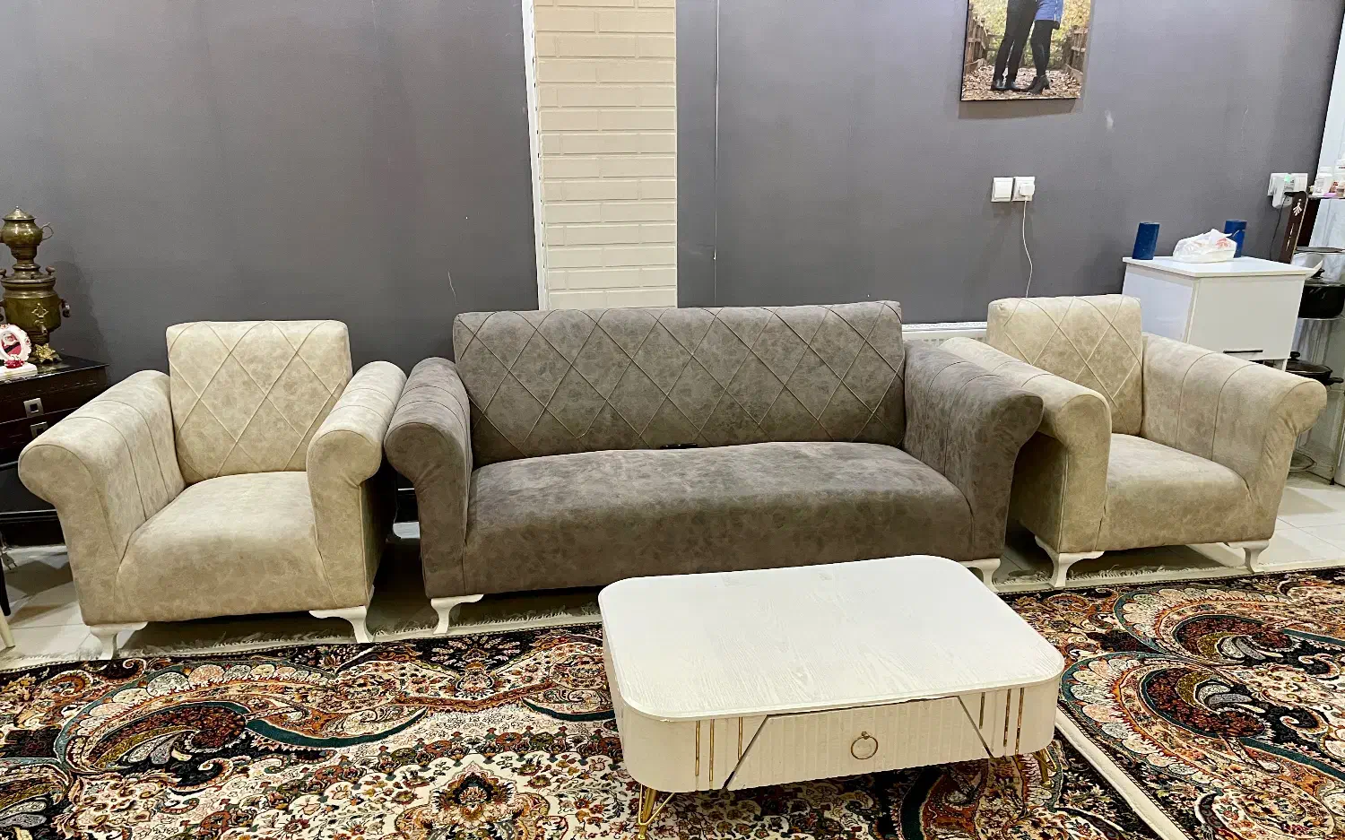 مبل ۷نفره تمیز درحد نو به همراه عسلی|مبلمان خانگی و میز عسلی|زاهدان, |دیوار