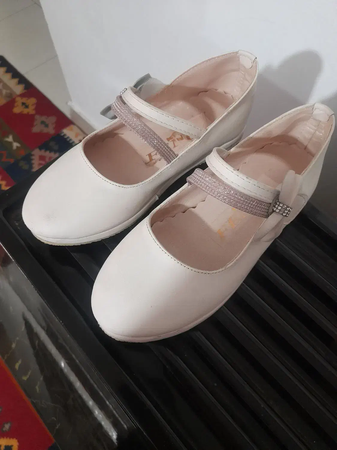 کفش دخترانه|کیف، کفش، کمربند|سمنان, |دیوار