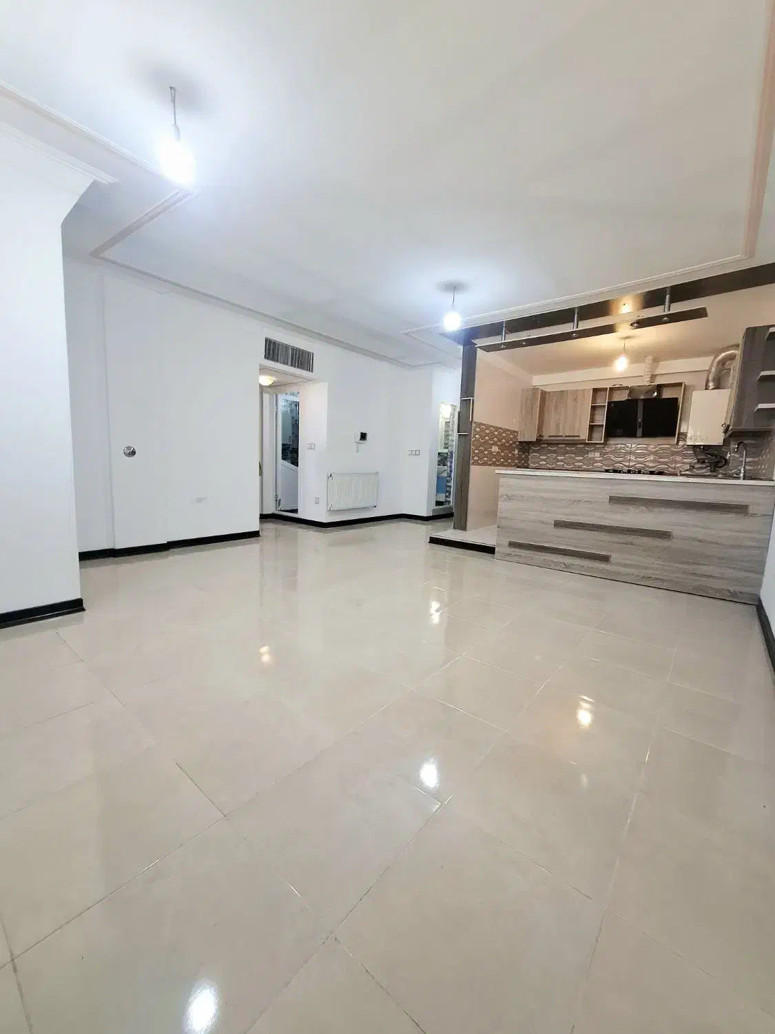 آپارتمان ۲ خواب ۱۰۰ متری در خیابان عابدی تخلیه|اجارهٔ آپارتمان|شیراز, فرگاز|دیوار