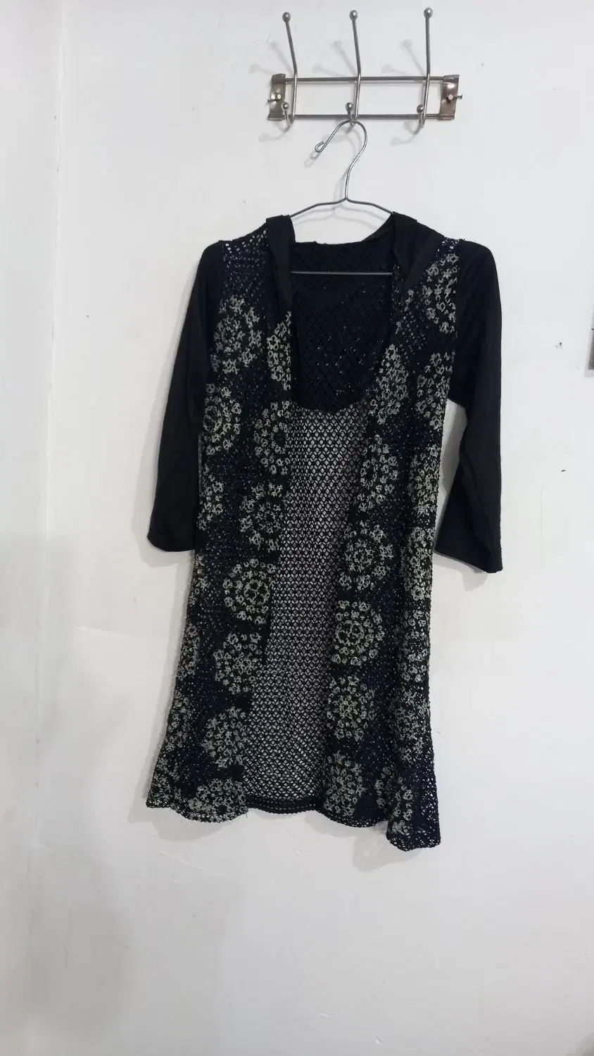 لباس|لباس|لاهیجان, کوی آزادگان|دیوار