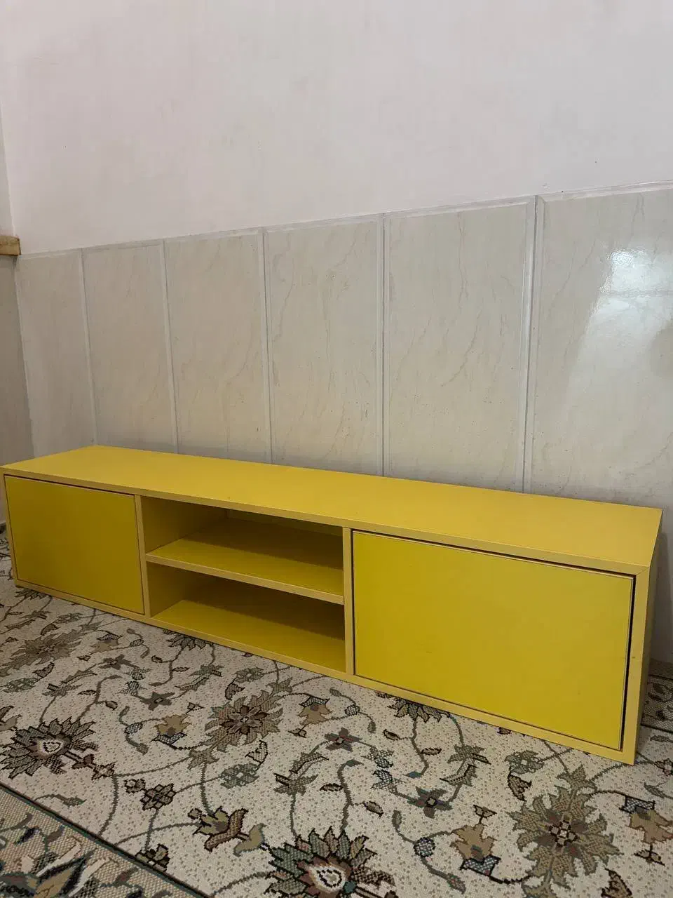 میز تلوزیون هایگلاس در حد|مبلمان خانگی و میز عسلی|رودسر, |دیوار