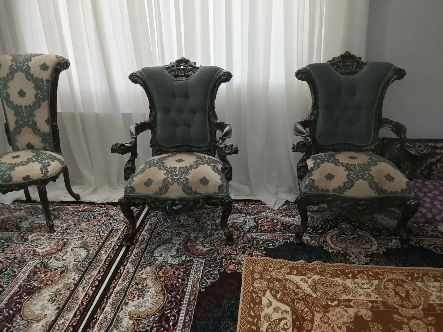 مبل سلطنتی امپراتور|مبلمان خانگی و میز عسلی|گلبهار, شهر جدید گلبهار|دیوار