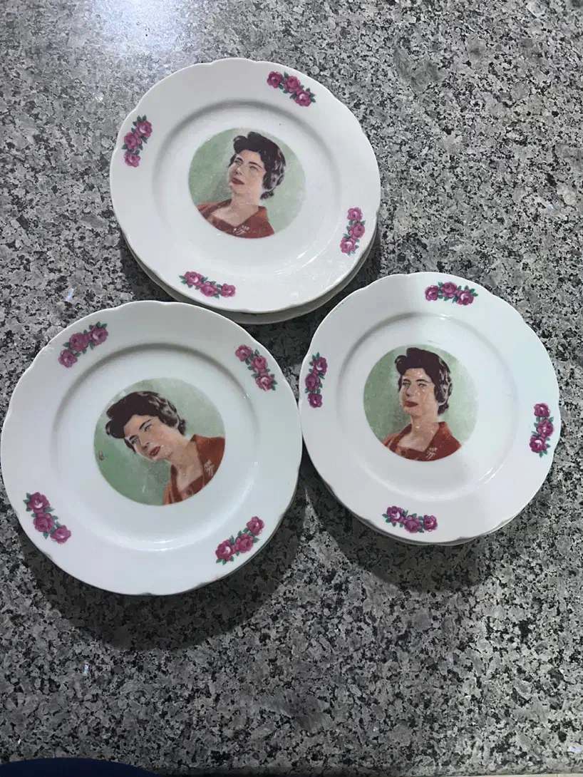 پیشدستی عتیقه|کلکسیون اشیاء عتیقه|ارومیه, |دیوار