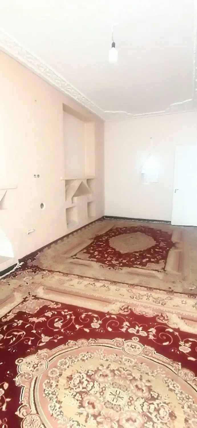 منزل ویلایی بازسازی شده در بلوار ابوذر غفاری|فروش خانه و ویلا|شیراز, ده پیاله|دیوار