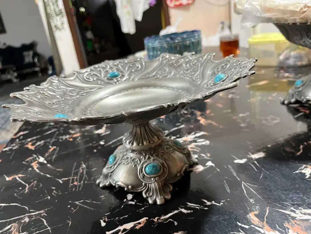 سینی وجامیوه|ظروف سرو و پذیرایی|صدرا-فارس, فاز ۱|دیوار