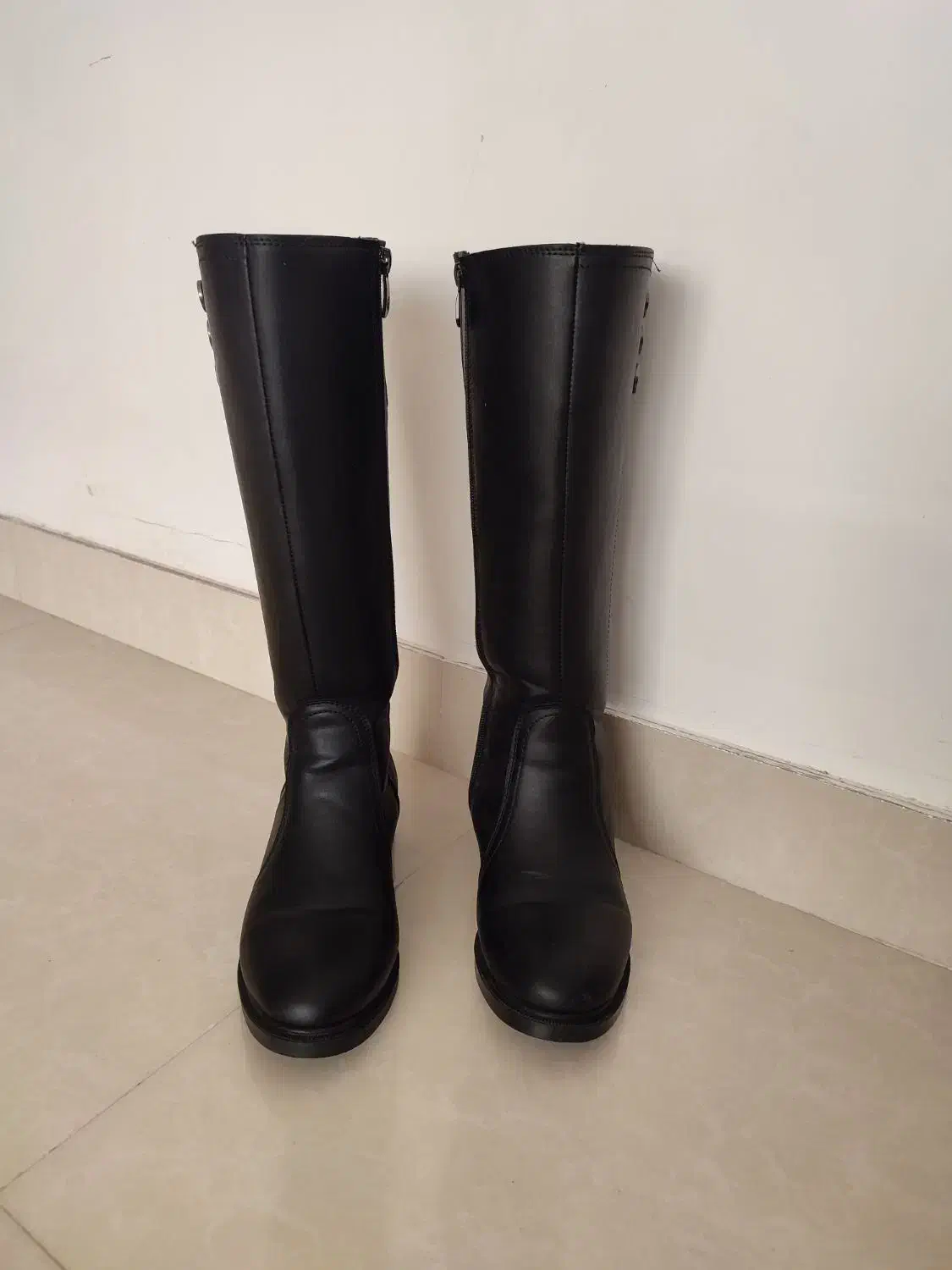 بوت بلند|کیف، کفش، کمربند|نورآباد, |دیوار