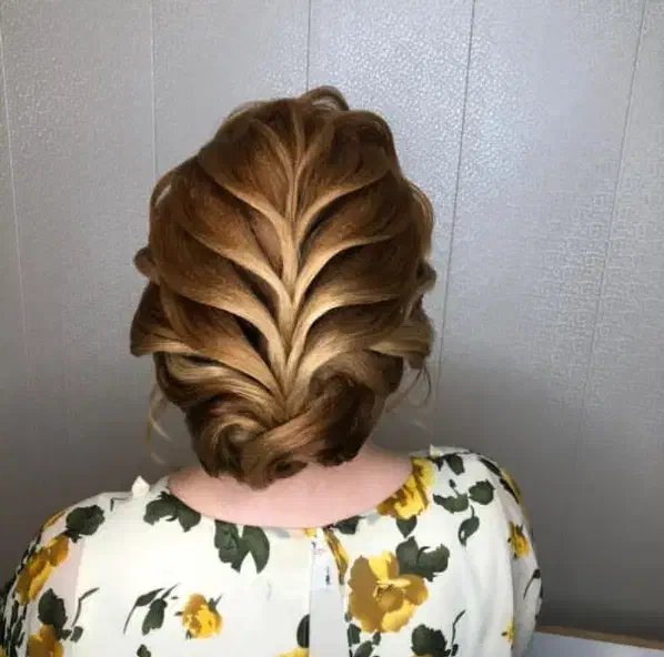 تخفیف ویژه آموزش ناخن میکاب و شنیون|خدمات آموزشی|تبریز, |دیوار