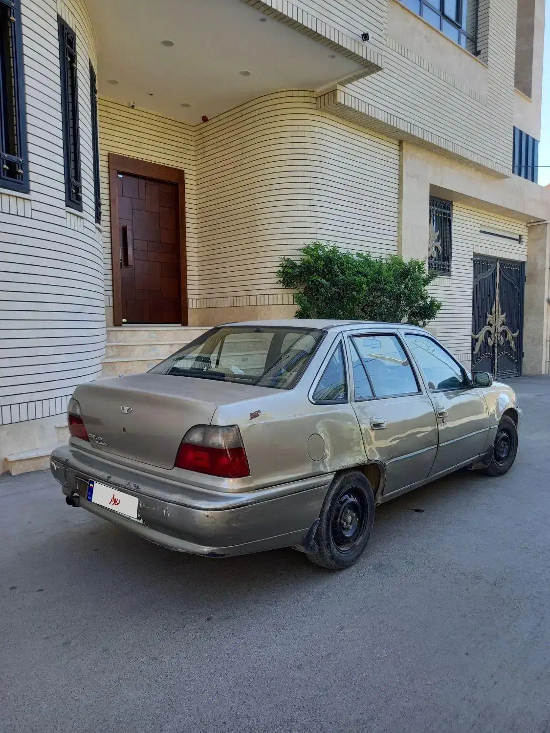 سیلو بژ|خودرو سواری و وانت|کرمان, |دیوار